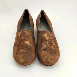 ANNE ROSS LEATHER SLIP  ON